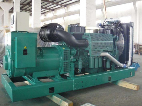 雅江便携静音：租赁无声发电机组，便携式解决能源需求